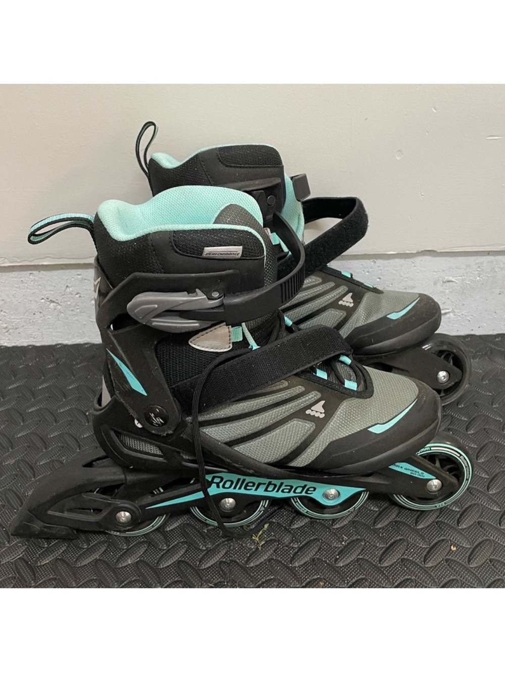 Rollerblade Women's Inline Skate - Black with Light Teal Accents - Picture 5 of 14